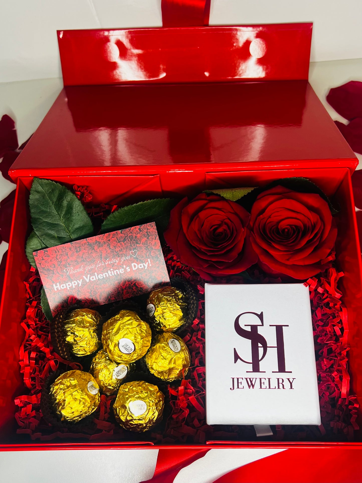 Valentine’s Day Gift Box